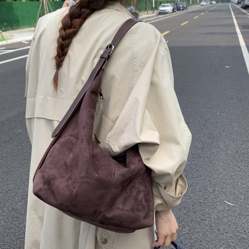 Free shipping designer bag Niche Design Dumpling Bag Autumn Winter Suede Commuter Single Shoulder Crossbody Tote Bag