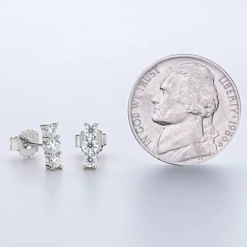 Chasau Unique Design Daily Jewelry Moissanite Ear Rings 925 Sterling Silver VVS 30mm25mm Moissanite 3 Stone Stud Earrings