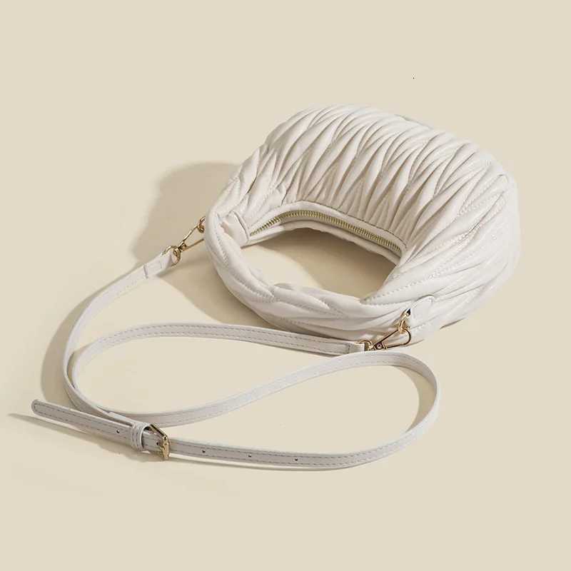 2025 New Koreanstyle Multipurpose Fashion Handbag Solid color with Small Pouch Womens Popular Shoulder Bag At The ElbowT251028