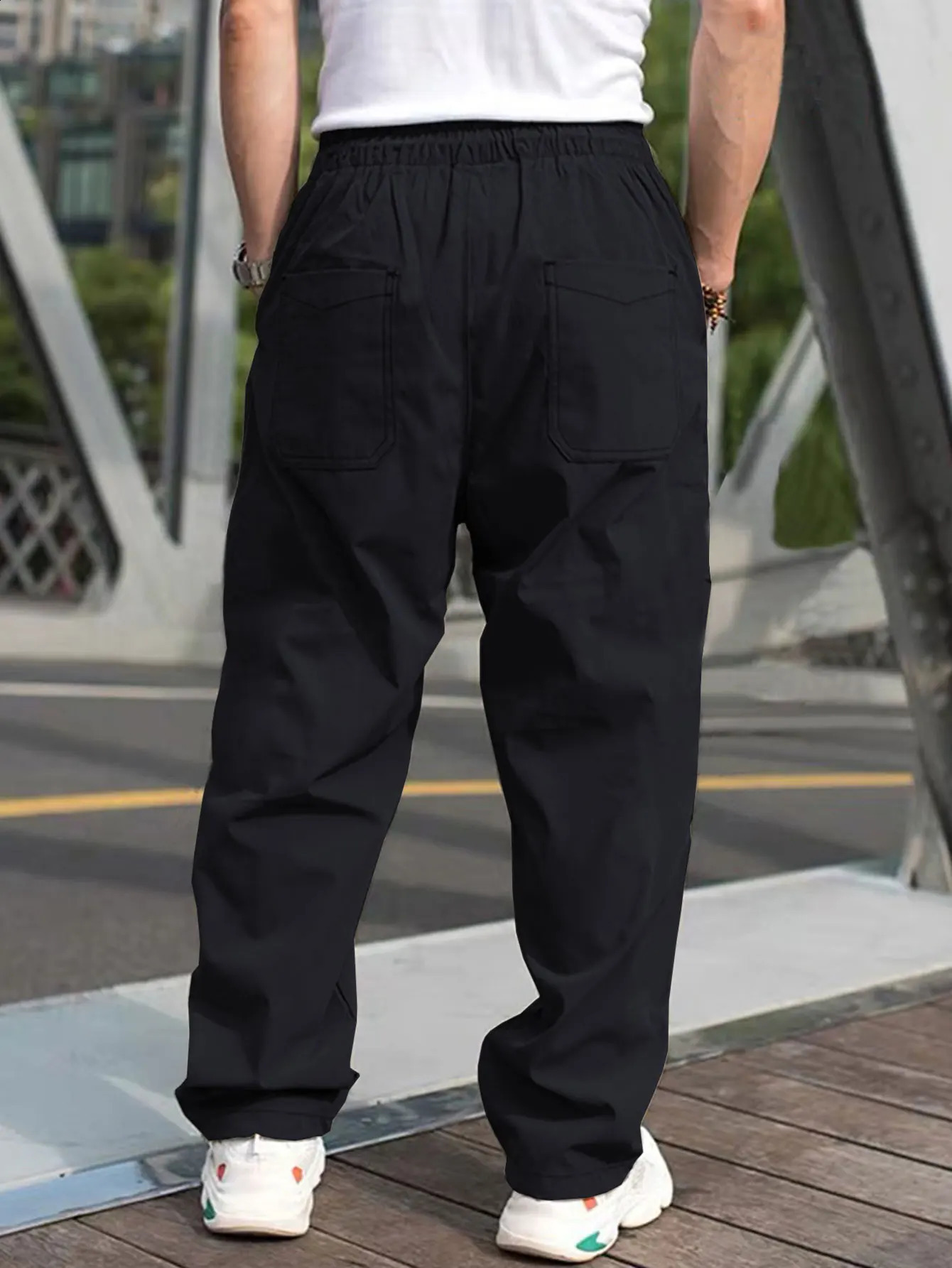Mens Drawstring Waist Cargo Pants Regular Fit Casual Comfy Straight Leg Trousers for Outdoor Daily Wear Fashion 251027