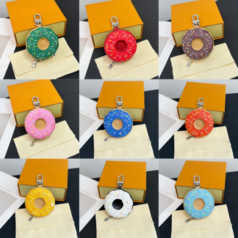 Keychains Lanyards Designer keychain fashionable doughnut keychain cute exquisite bag charm Decorated pendant high quality leather 9 colors available topAAA