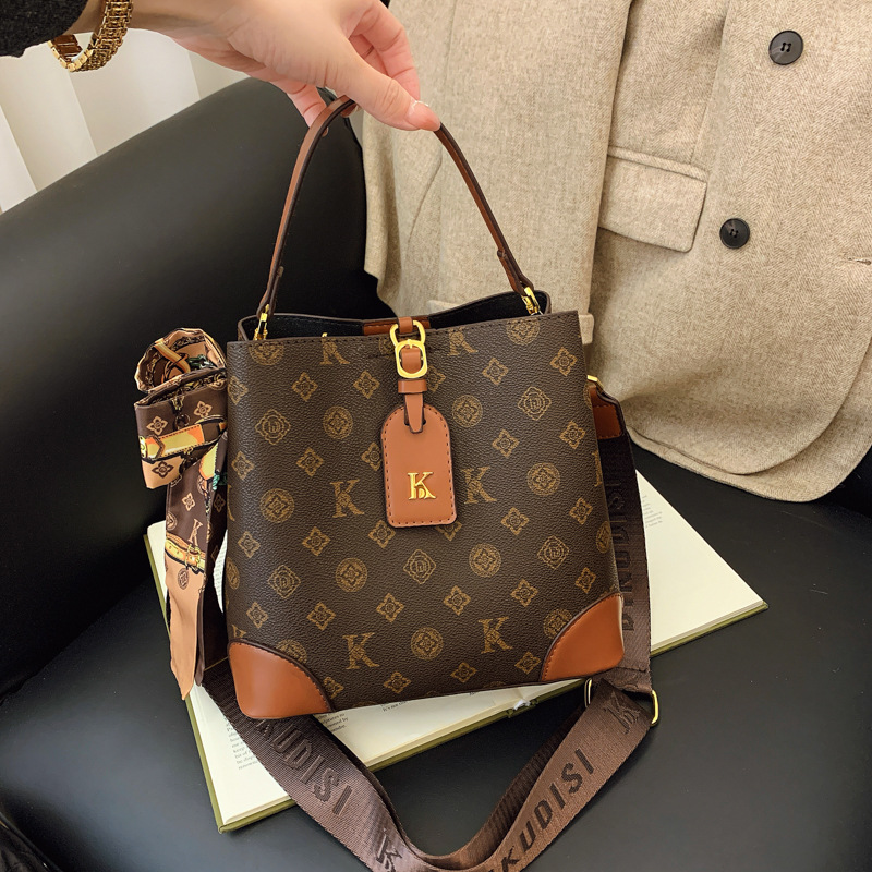 Designer Bag Floral Print Bucket Bag for Women, 2025 New Spacious Shoulder Bag, Versatile Top Handle Purse Free Shipping