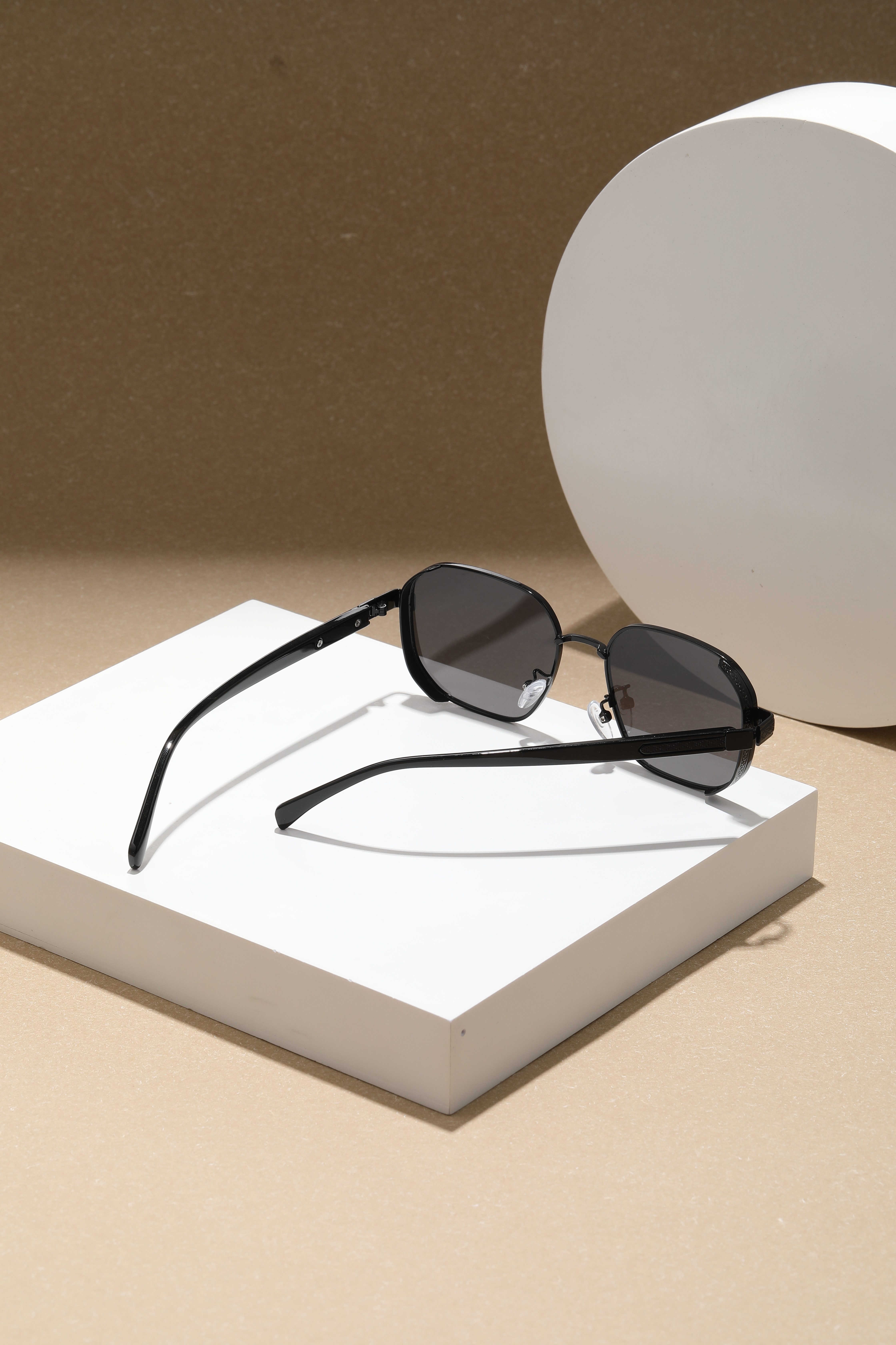 1pc Double-Bridge Pilot Metal Frame #90s Retro Metal Small Frame Heavyweight Men's Sunglasses Thick Frame Geometric Hexagonal Women's Fashio