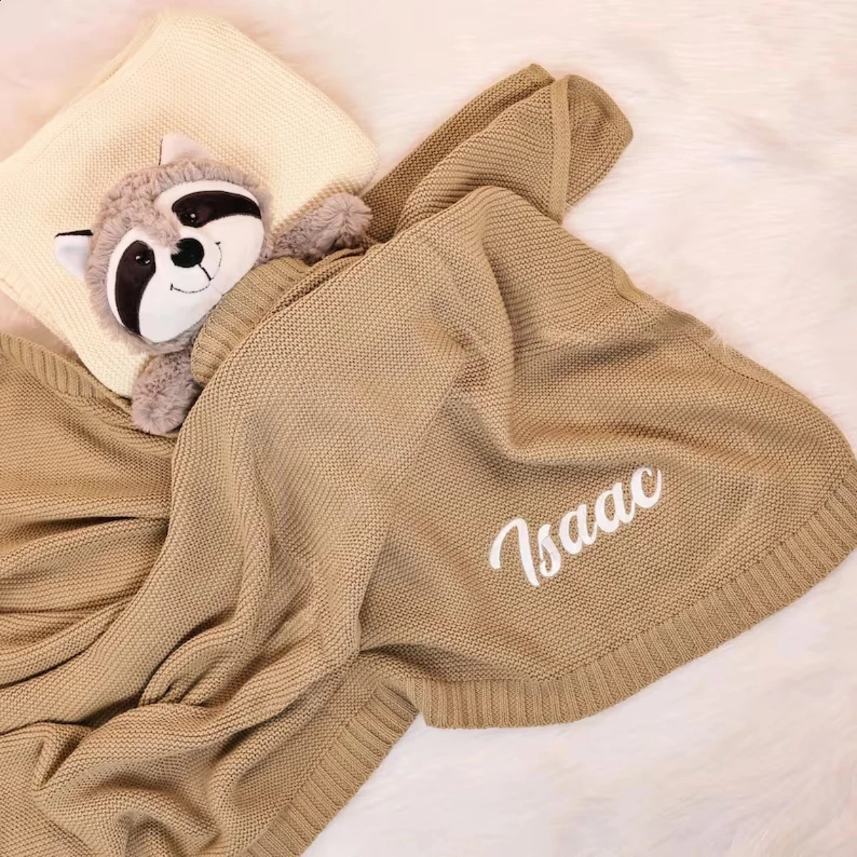 Personalized Custom name letter Embroidered born Nursery Baby Knit Blanket children Chunky Handmade Gifts for Boy Girl 251027