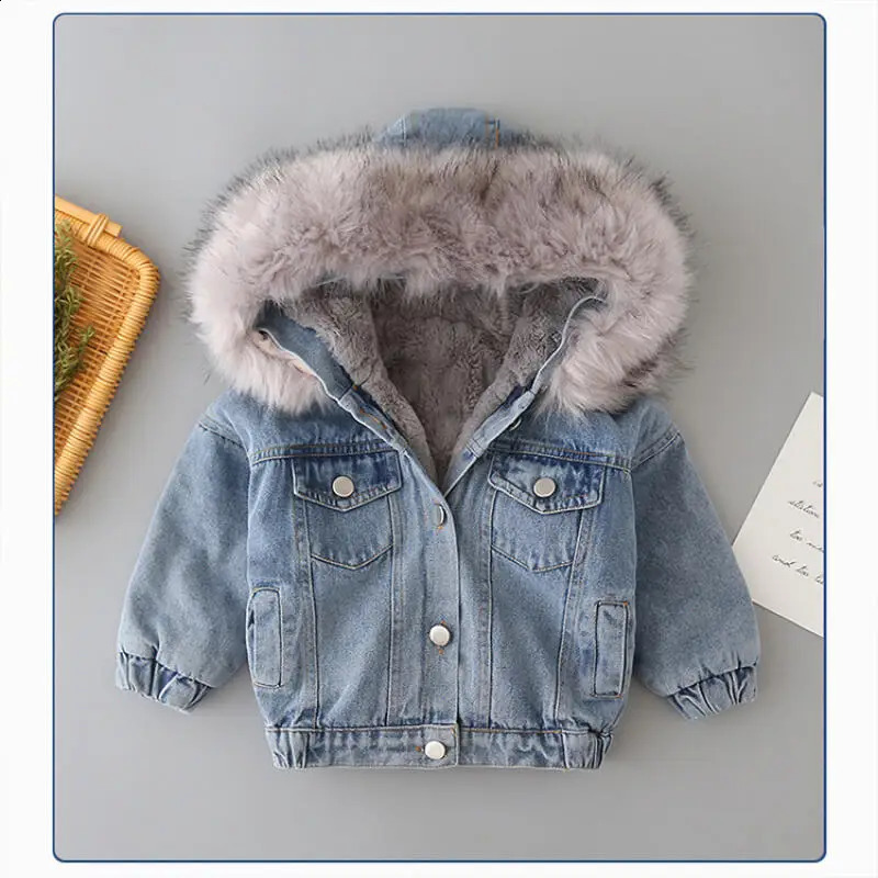 Baby Girls Coats Winter Denim Jackets with Fur Hooded Coats Girls Cotton Thicken Children Clothing Girl Jackets Christmas Gift 251027