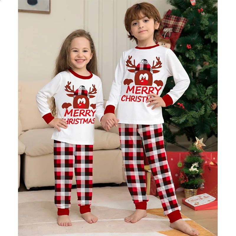 2025 Family Christmas Matching Pajamas Set Xmas Father Mother Kids Clothes Pyjamas Mom And Daughter Son Sleepwear Look Outfits 251027