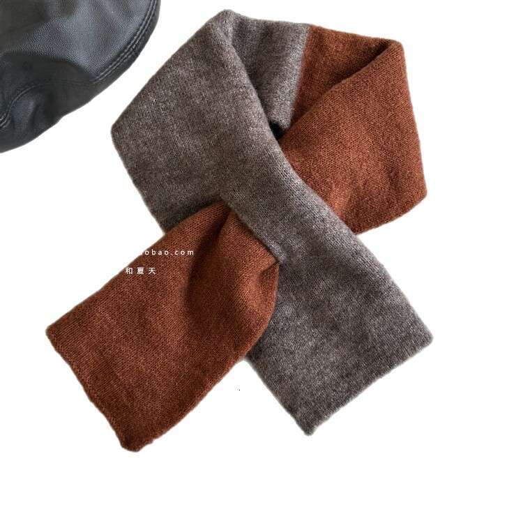 Wool Blend Small Cross Color Short Scarf Cashmere Feel Warm Student Women Autumn Winter Neck Warmer
