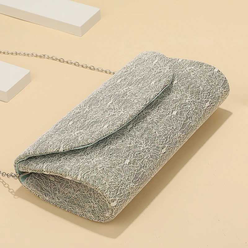 Elegant Crackle Dinner Bag with Metal Chain Handheld Shoulder Bag for Travel And Party Use Storage Bag for Evening Dresses H251027