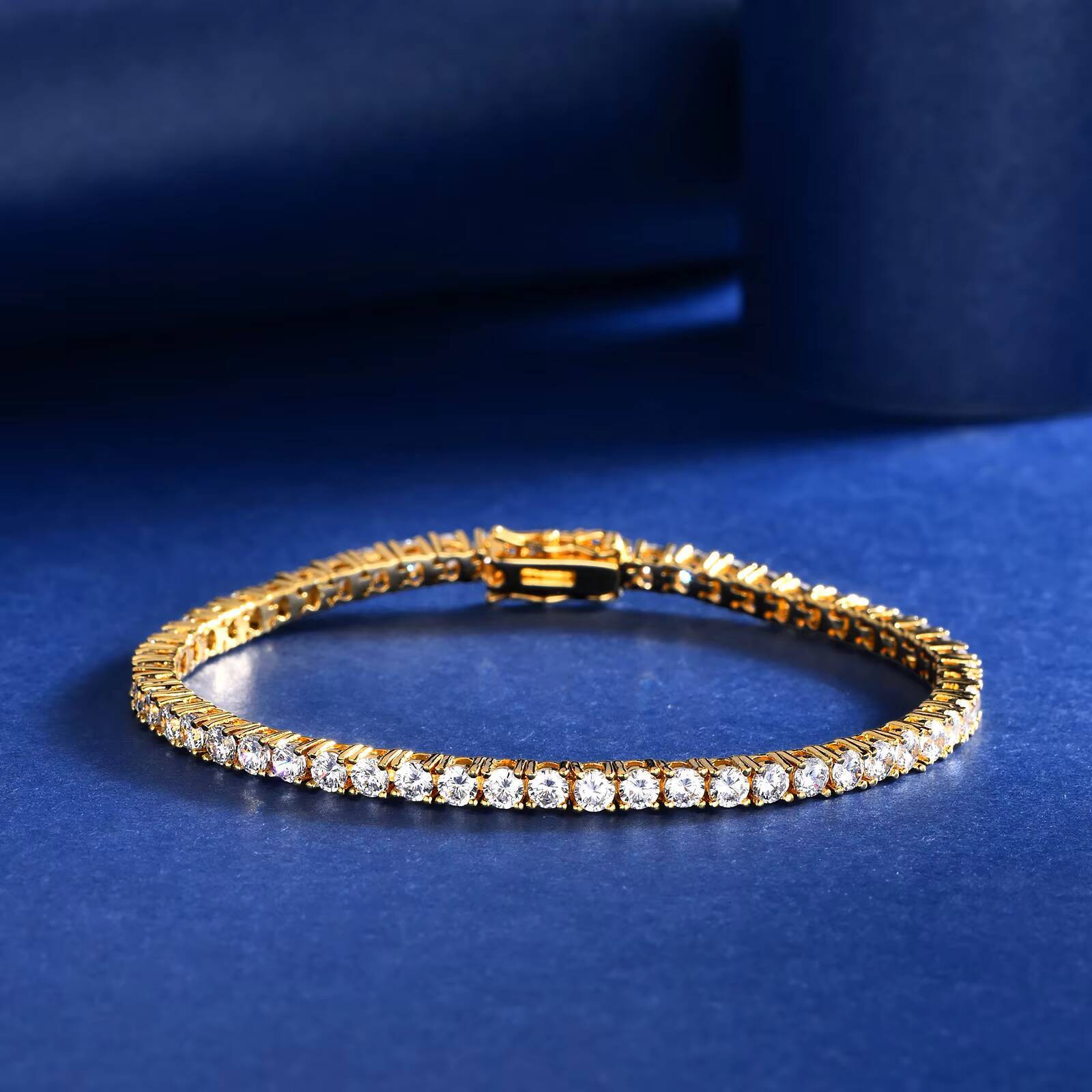 Popular HipHop Tennis Chain Bracelet for Men Women Single Row Copper Clawing Setting Zircon Tennis Bracelet