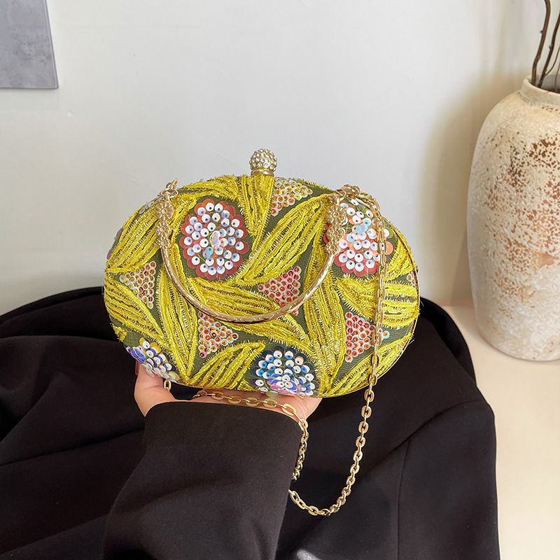 2026 Spring New Chinese-Style Evening Bag, Fashionable Sequin Retro Handbag with Chain for Hand-Carry & Crossbody