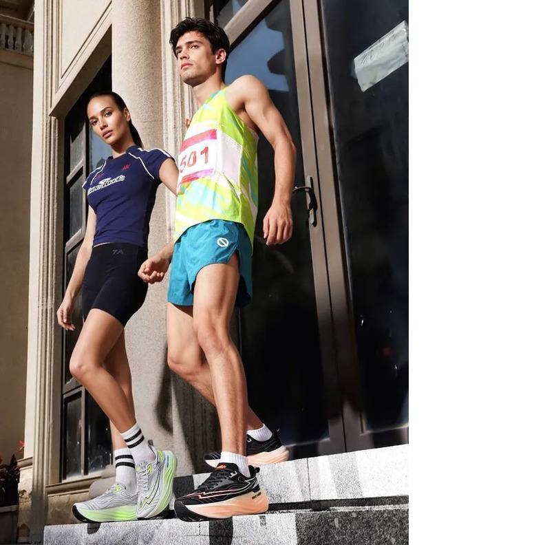 NHOT Sports Shoes Unisex 2025 New Breathable Mesh Running Shoes Versatile Super Popular Couple Casual Shoes