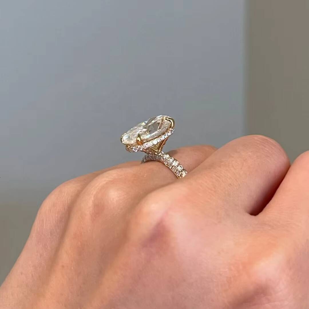VS1 DEF Color IGI Certificated Lab Grown Diamond Big Size 6CT Oval Cut Ring Engagement Ring 10K 14K Gold Gift for Women