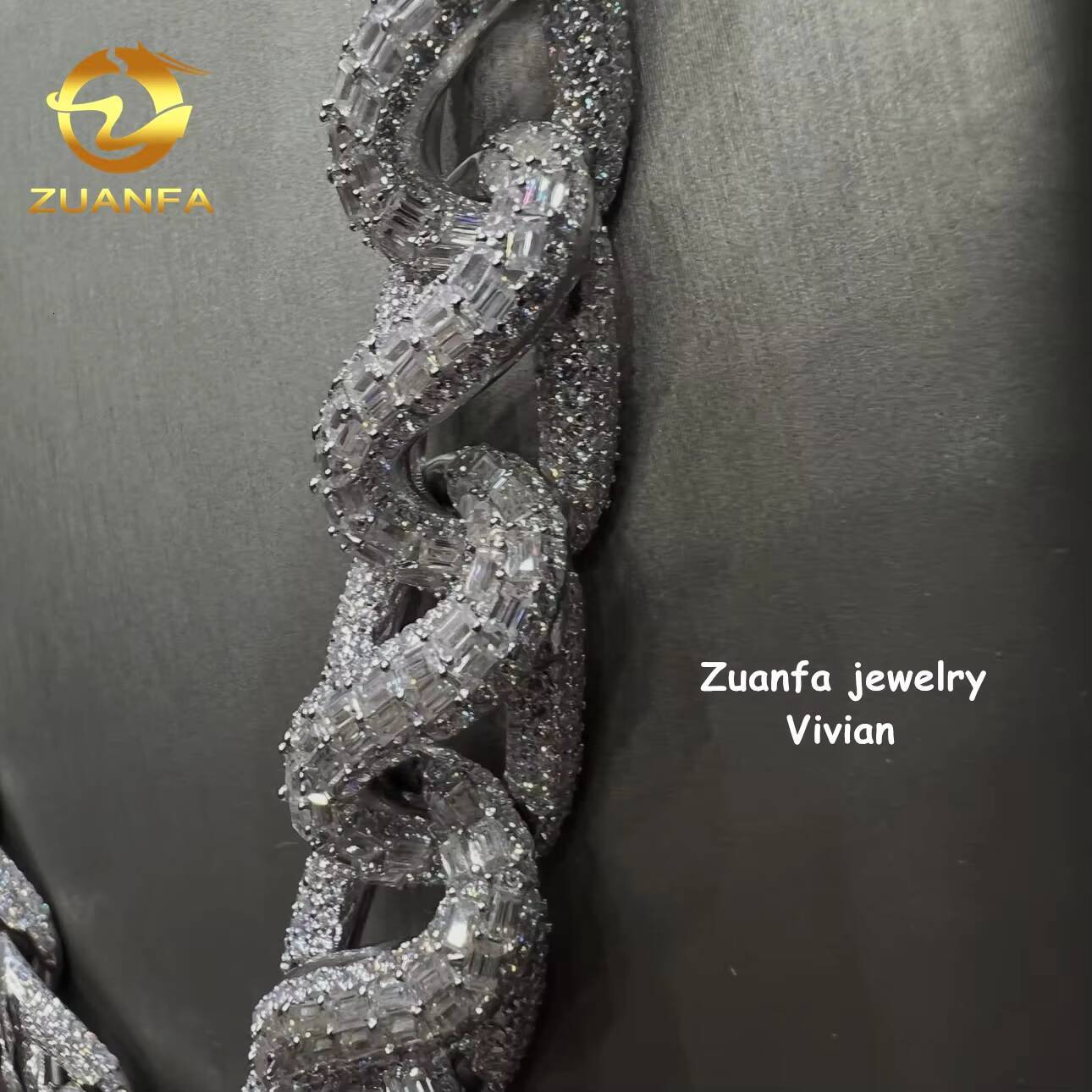 D Color VVS Moissanite Diamond 925 Sterling Silver 18MM Width Iced Cuban Link Chain Hip Hop Jewelry for Men Cuban Necklace