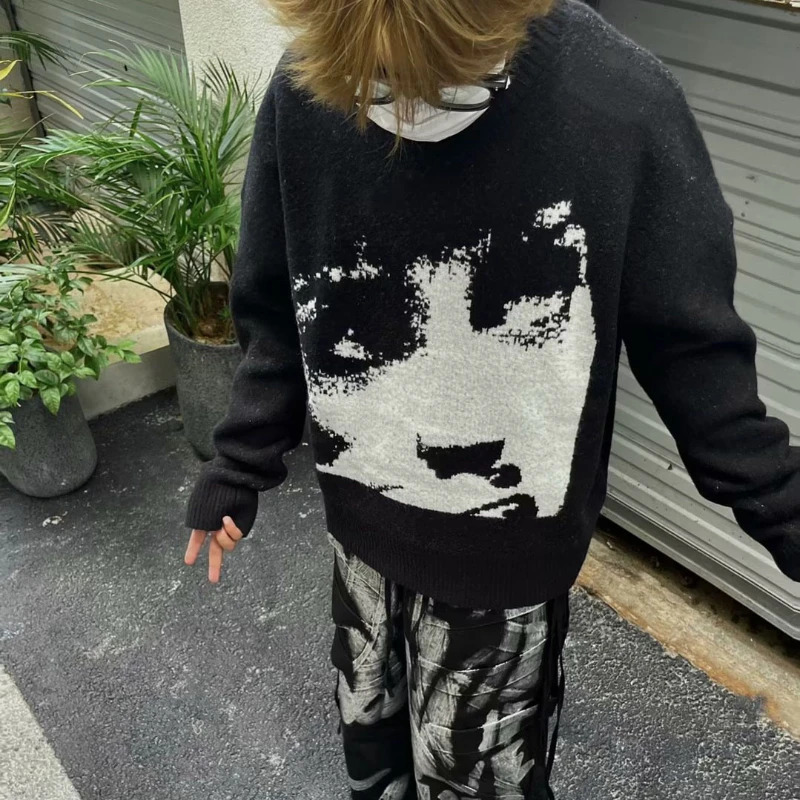 Mens Retro Gothic Knitted Sweaters Portrait Pattern Knitting Pullover Autumn Winter Streetwear Loose Hip Hop High Street Sweater 251023