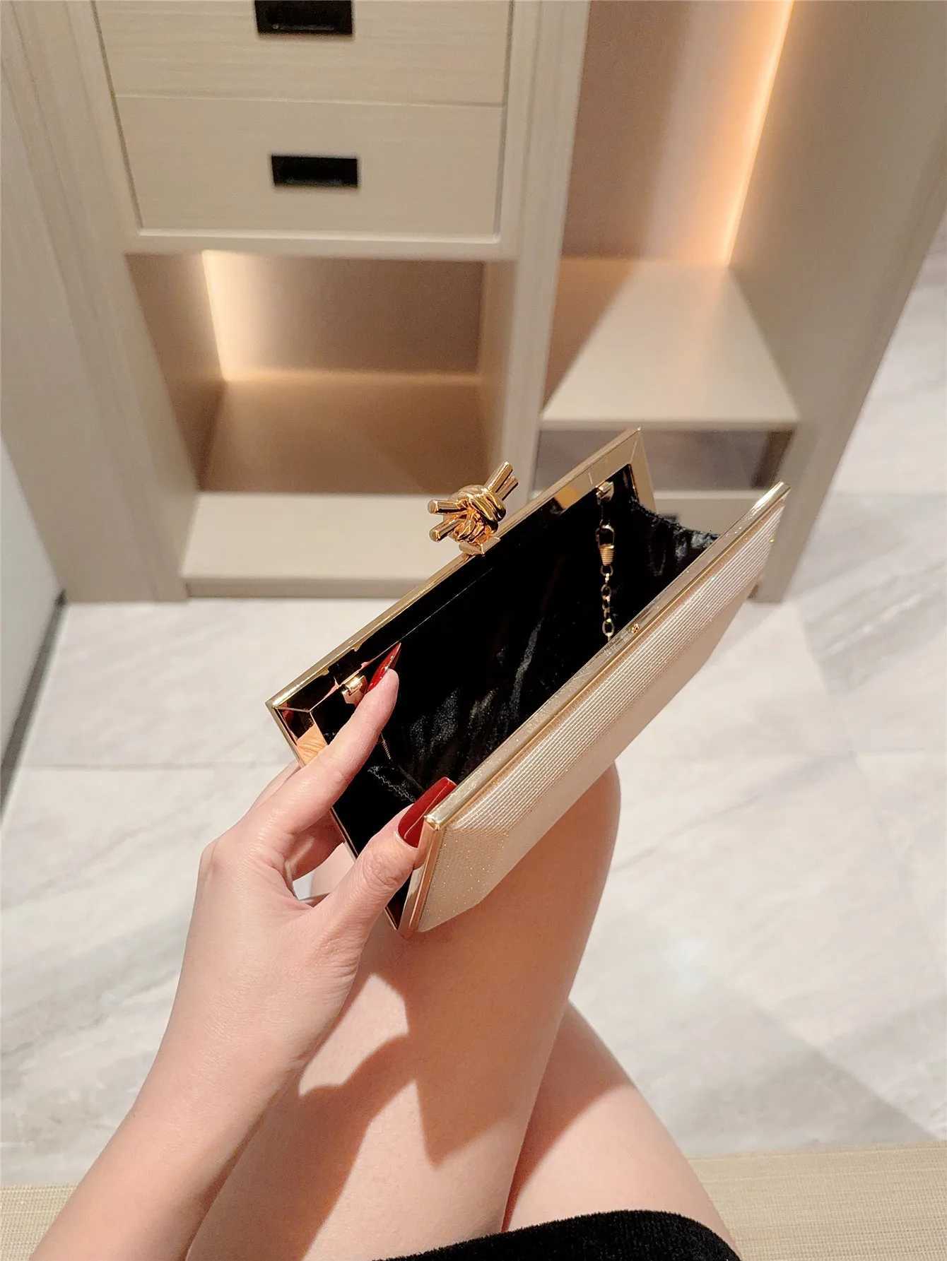 European and American Fashionable Dinner Bag Gold Clutch Bag White Square Box Bag Crossbody Chain Bag Evening Bag H251027
