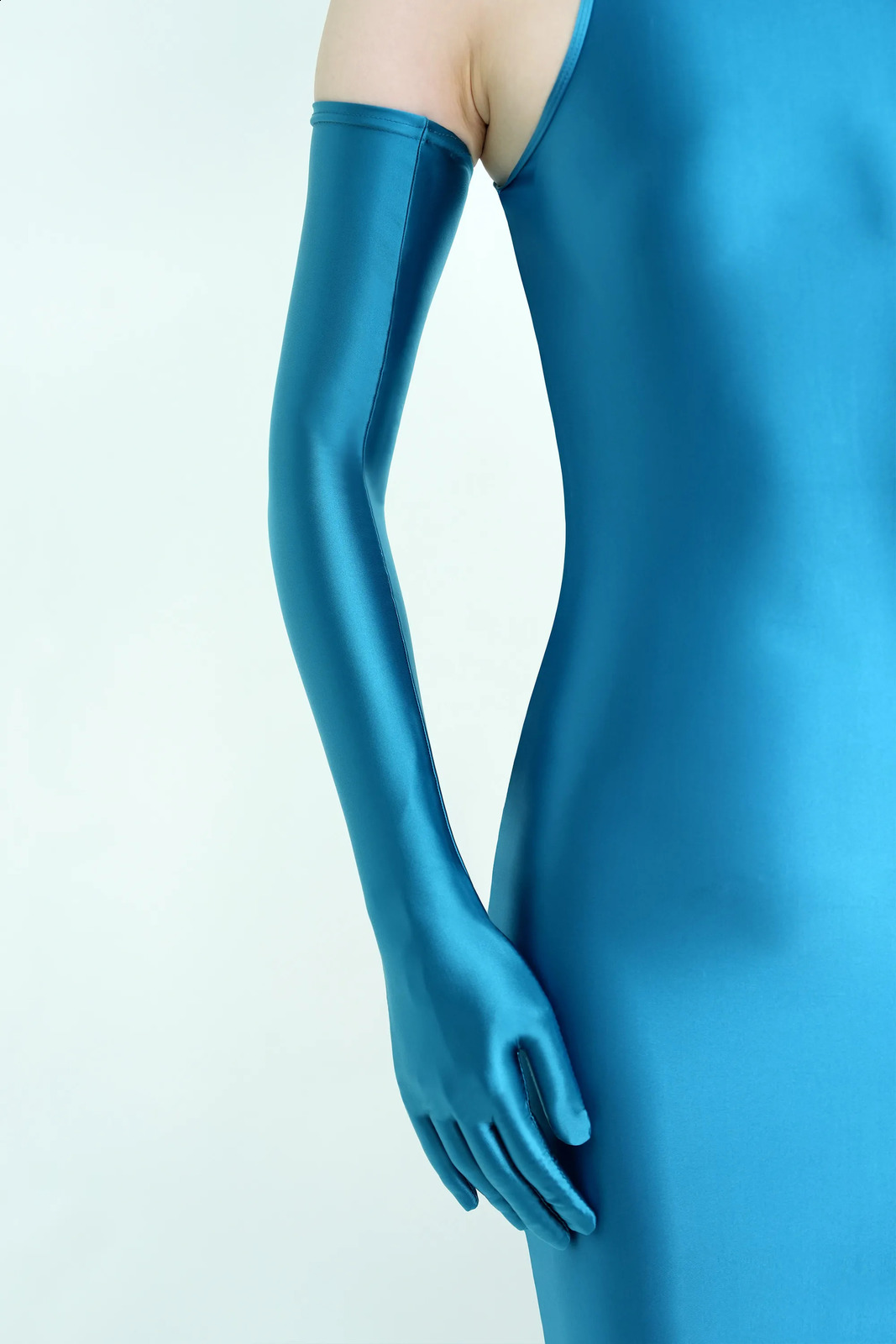 XCKNY glossiness series gloves glossy connected finger gloves high elasticity ultra long gloves shiny roleplaying dress gloves 251027