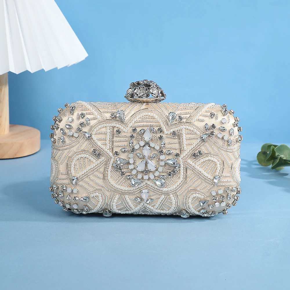 FAshionable Diamondencrusted Banquet Bag Evening Dress CluTCh Evening Bag for Lady Party Trendy Bags for hand bag H251027