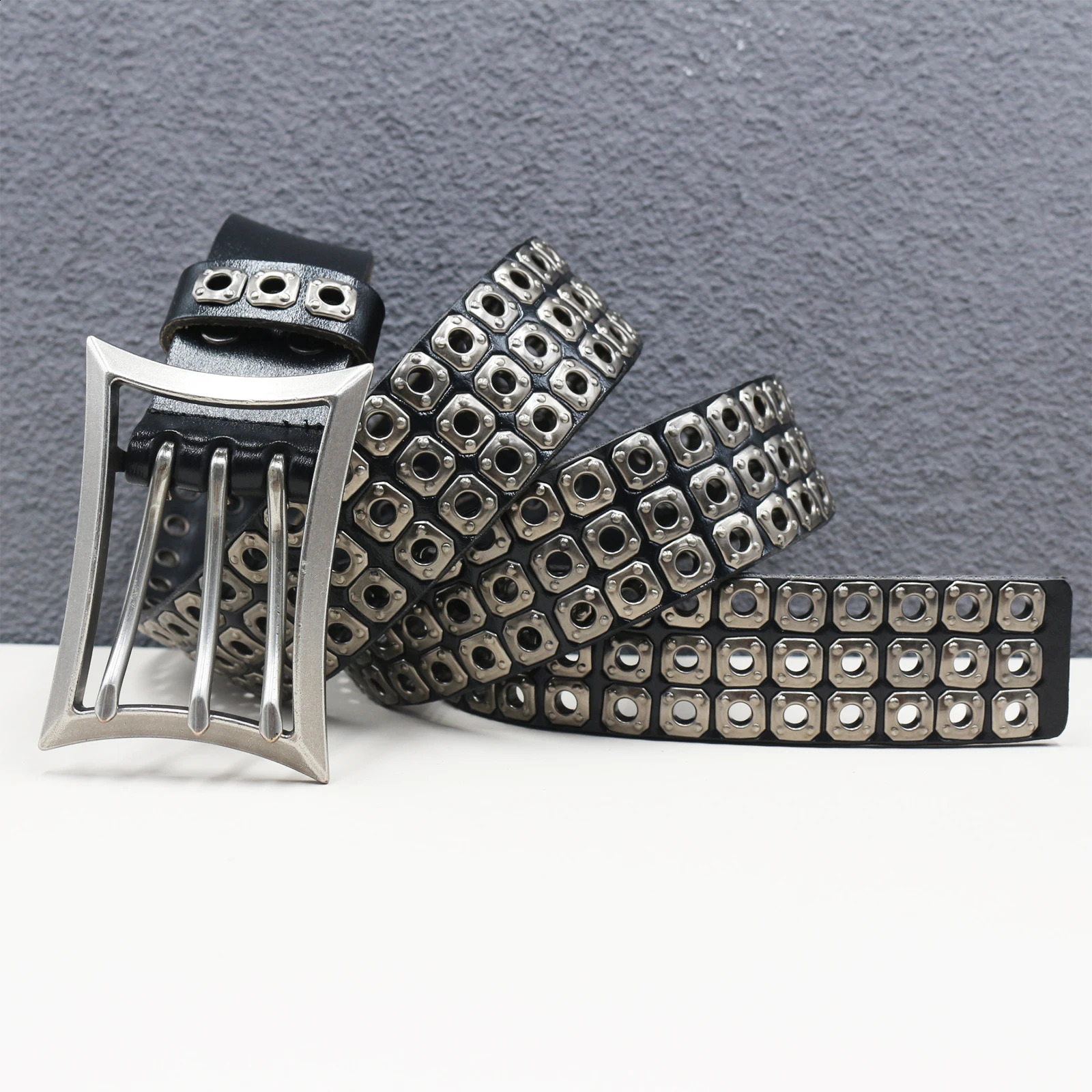 Rock Genuine Leather Punk Belt Jeans Heavy duty Hollow manual er Belt Men Rivet Threepin buckle Belt Male 251027