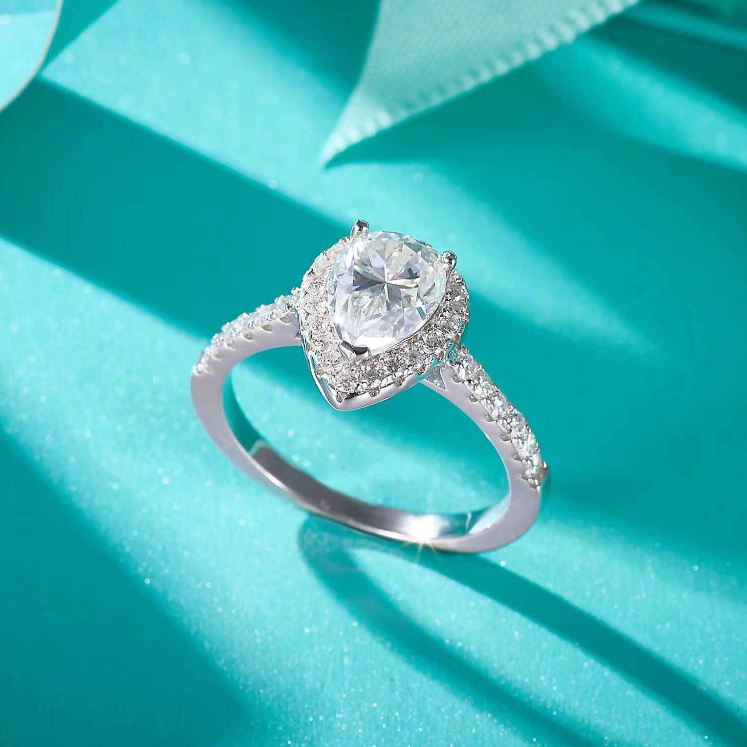 Custom Jewelry Wedding Engagement 925 Silver GRA 68mm VVS Pear Moissanite Ring Women