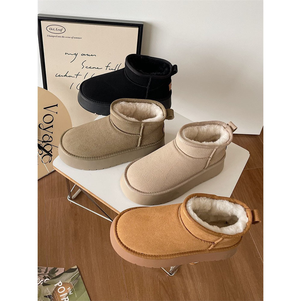 Free shipping Women's 2025 Autumn Winter New Snow Boots Versatile Round Toe Retro Platform Cotton Shoes Popular INS Thick Sole Ankle Boots