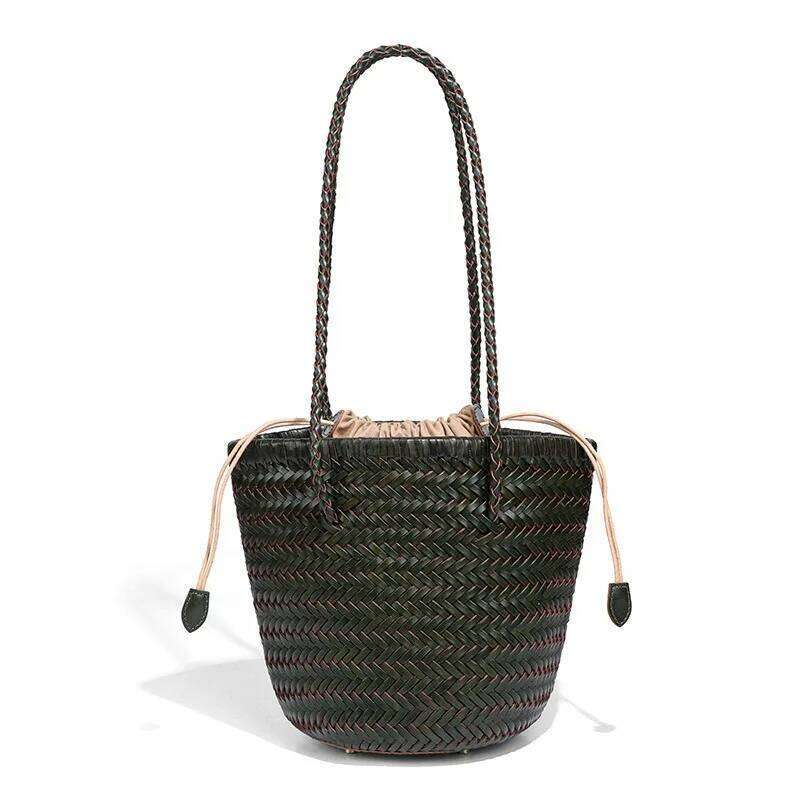 Designer Bags New French Retro First-Layer Cowhide Handwoven Shoulder Bucket Bag, Niche Personalized Leather Vegetable Basket Hot Selling