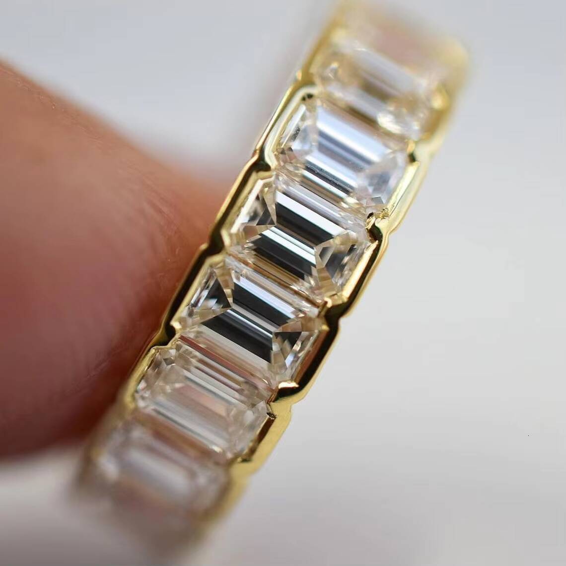 Classic 10k Gold Moissanite Jewellery 8ct Emerald Wedding Moissanite Eternity Ring