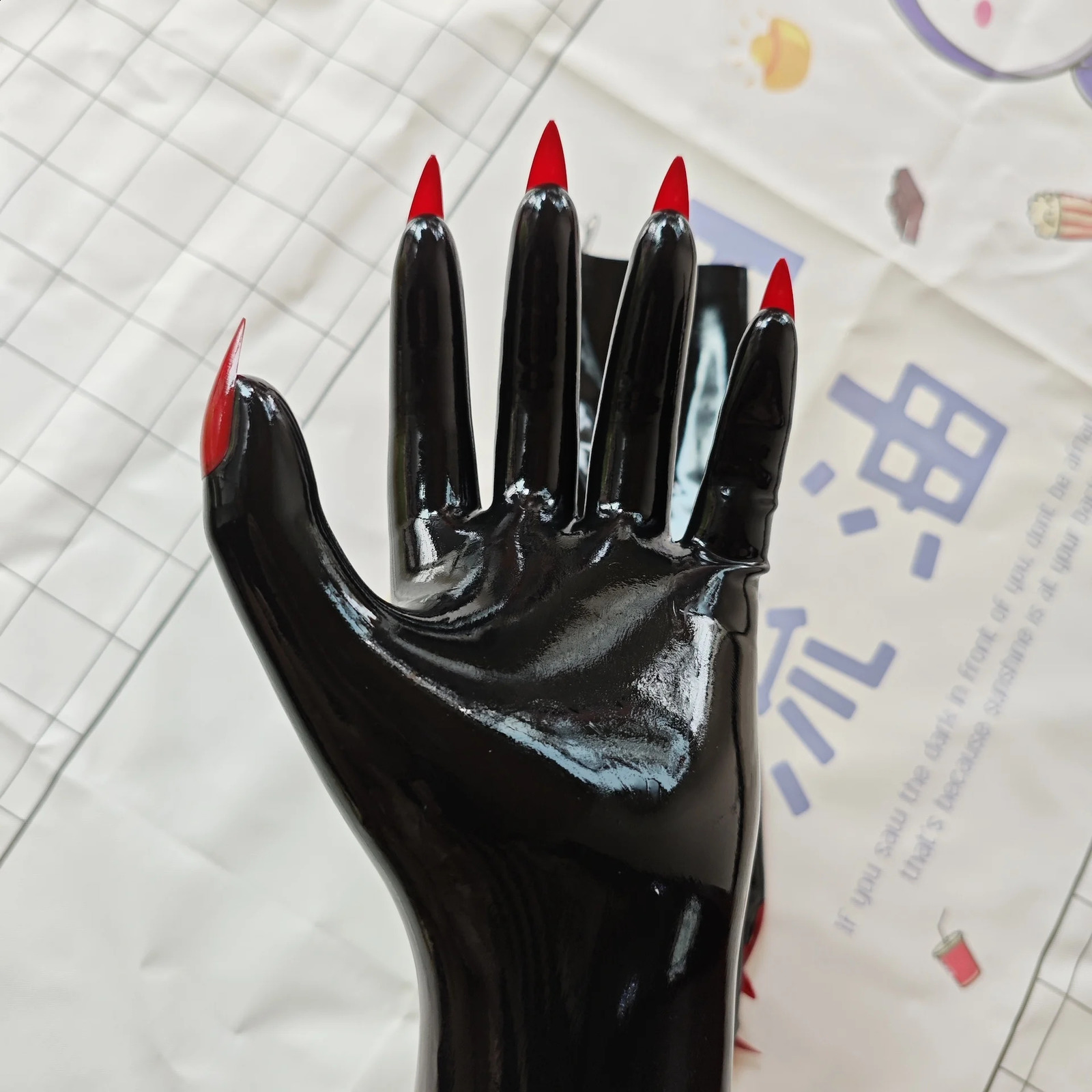 1 pair of 04mm black Malaysian latex kigurumi five finger sexy fit Zentai party outfit latex long gloves with sharp long nails 251027