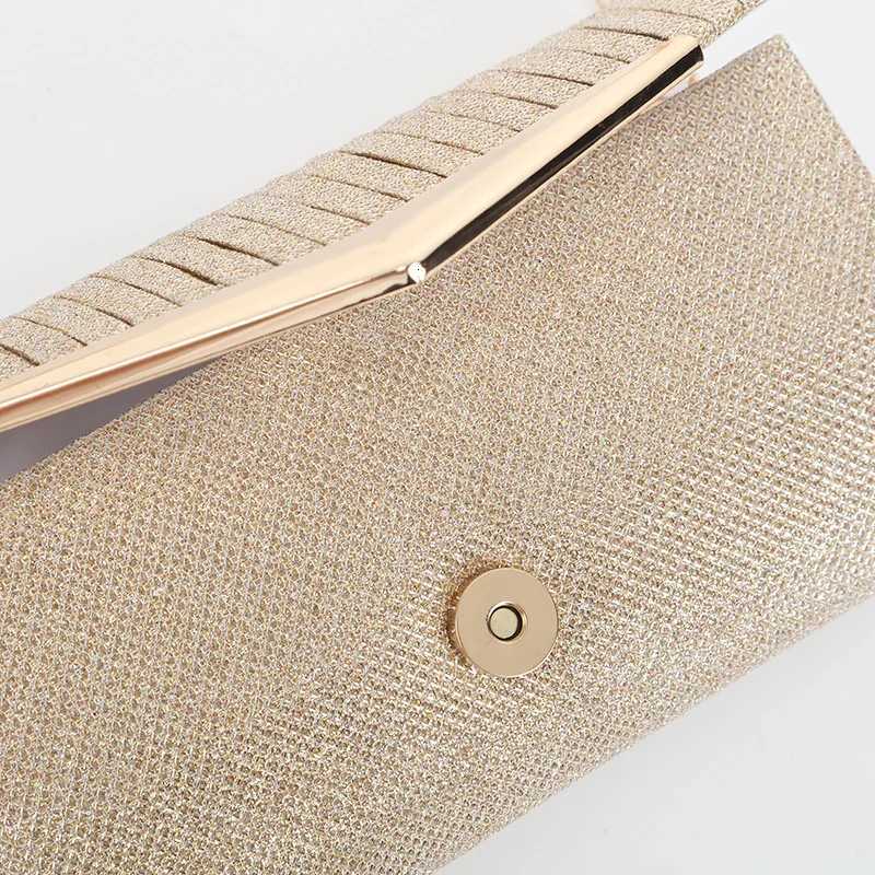 Womens Fashion Clutch Bag Pure Clamshell Design Embellished with Metal Pieces Metal Chain Shoulder Dinner Bag for Wedding Dress H251027