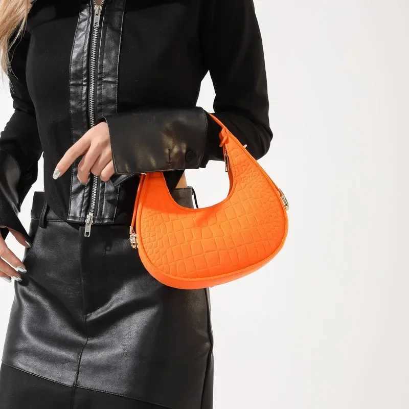 Fashion Luxury Design Felt Shoulder Hobo Bag Women Clutch Handbag Purse Female Solid Color Underarm Bag Small Shopper ToteW251028