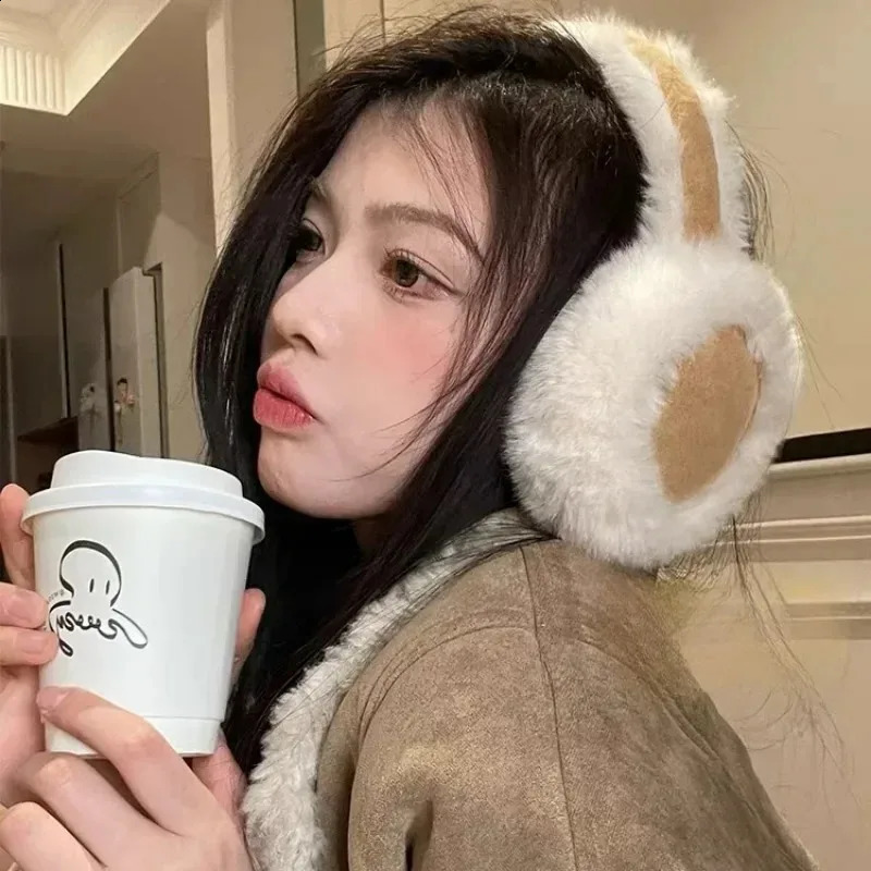 Plush Women Winter Earmuffs Foldable Soft Ear Warmers for Outdoor Activities Cold Weather Elegant Fashion Accessory Suitable 251027