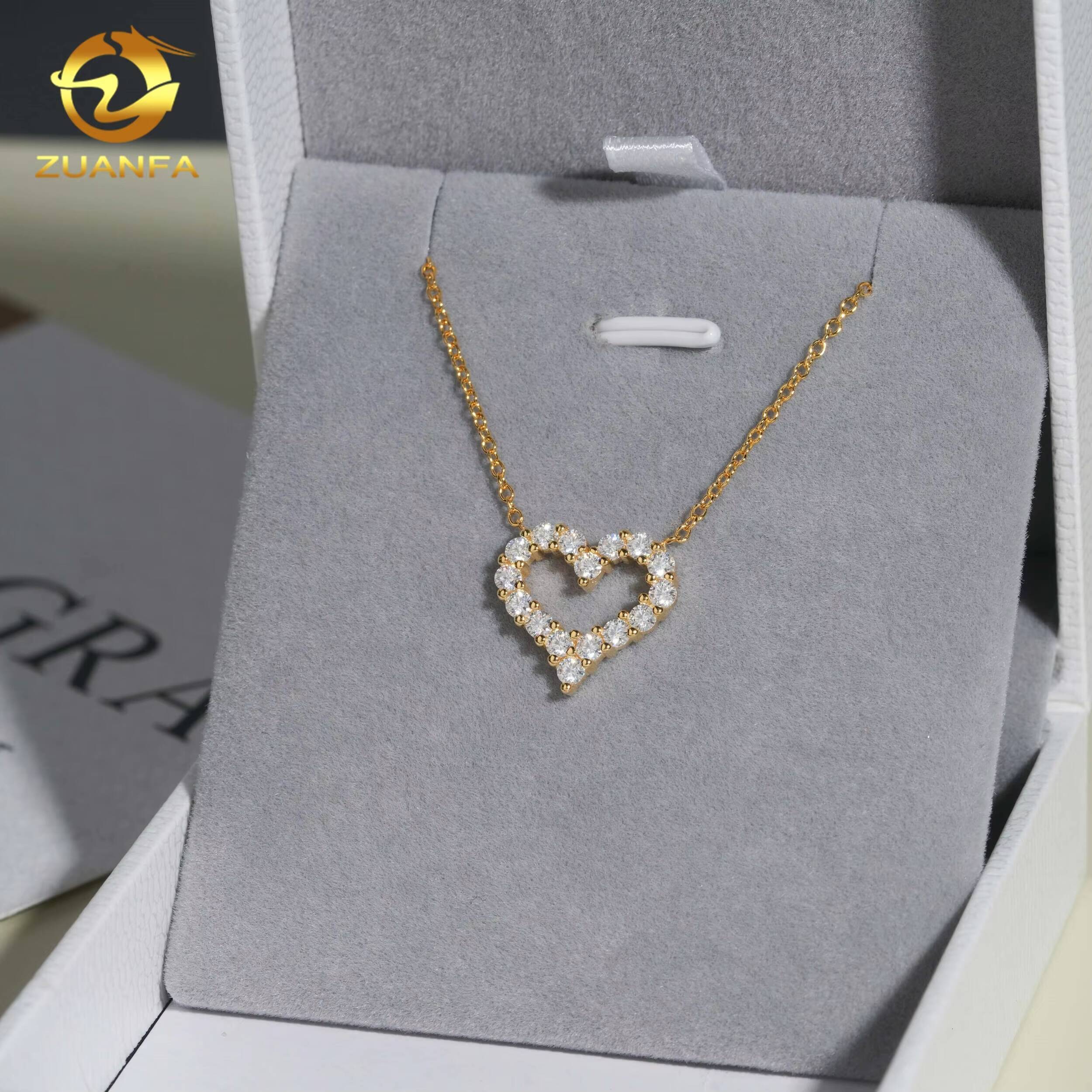 D Color VVS Miossanite Diamond Fine Jewelry Sterling Silver 925 Miossanite Custom Heart Pendant