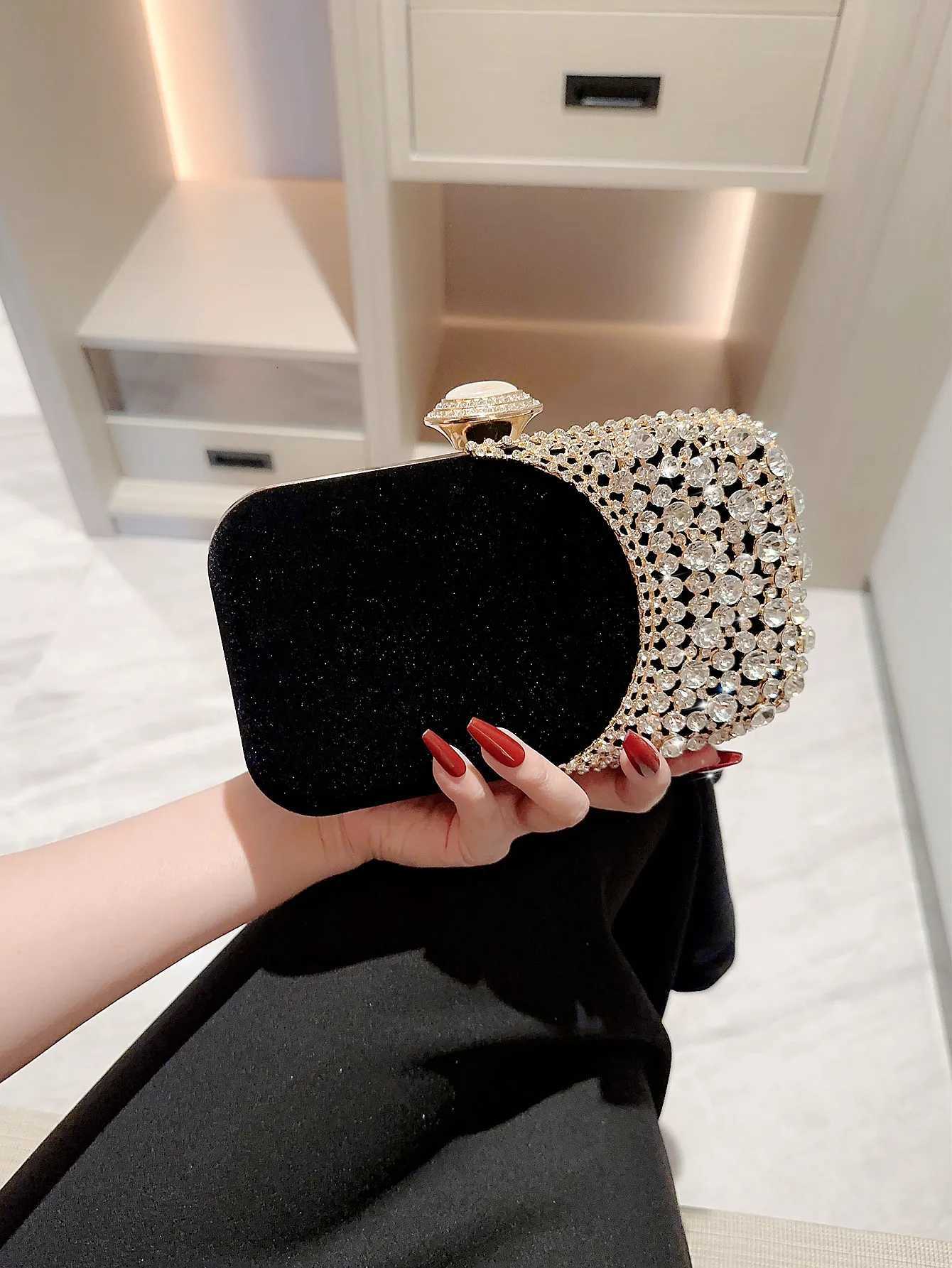 Ladies Autumn Winter Velvet Evening Bag Sparkling Rhinestone Decorative Box Clutch Evening Bag Party Bag Prom Bag Annual Meeting Bag Dress Bag Wedding