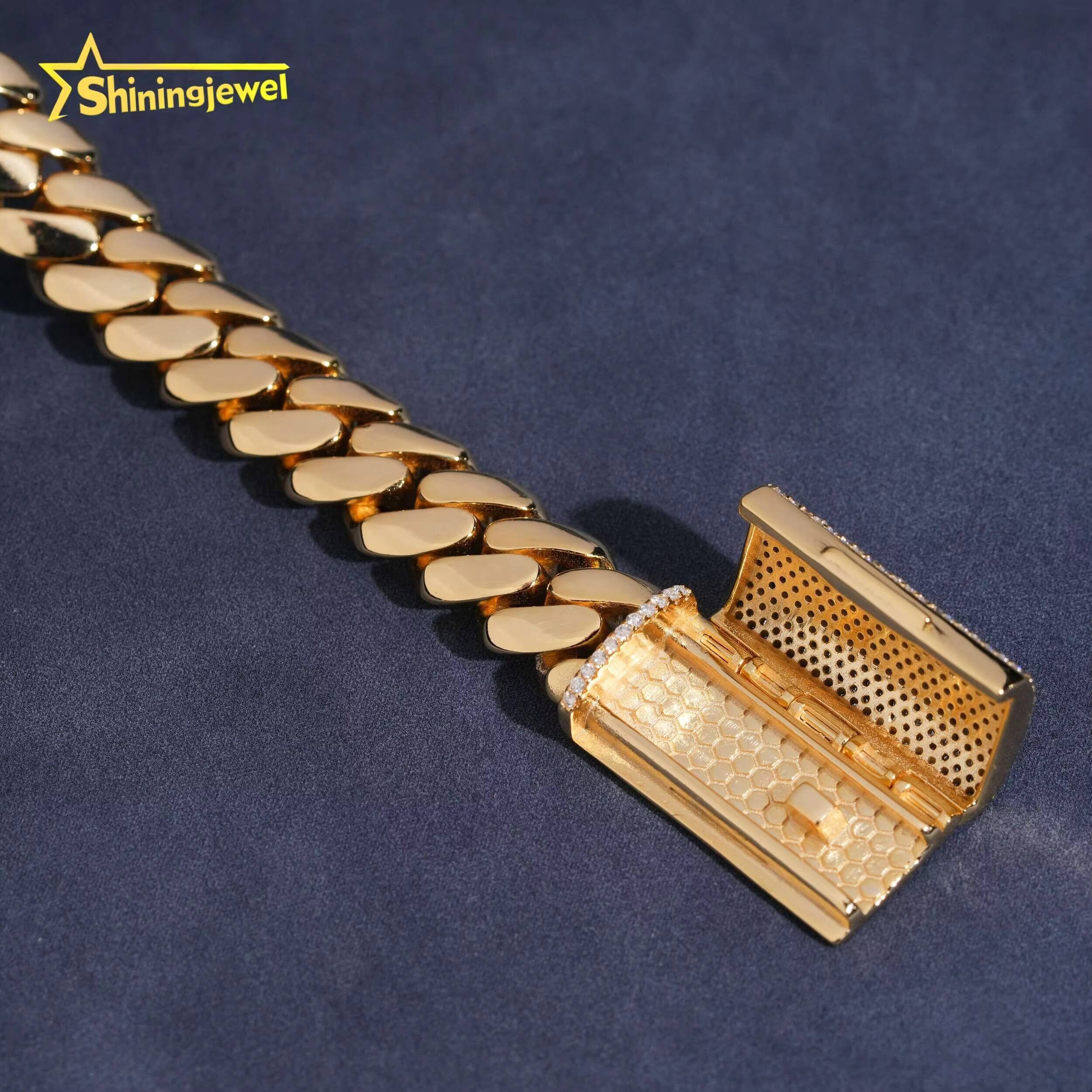 High Quality Hip Hop Jewelry 925 Sterling Silver 12mm Moissanite Lock Plain Cuban Link Chain Bracelet