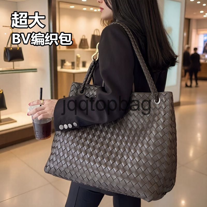 Designer Bags Andiamo Woven Bag Extra Large Brand Tote Bag Travel Large Capacity Handbag Magnetic Buckle Shoulder Bag Women