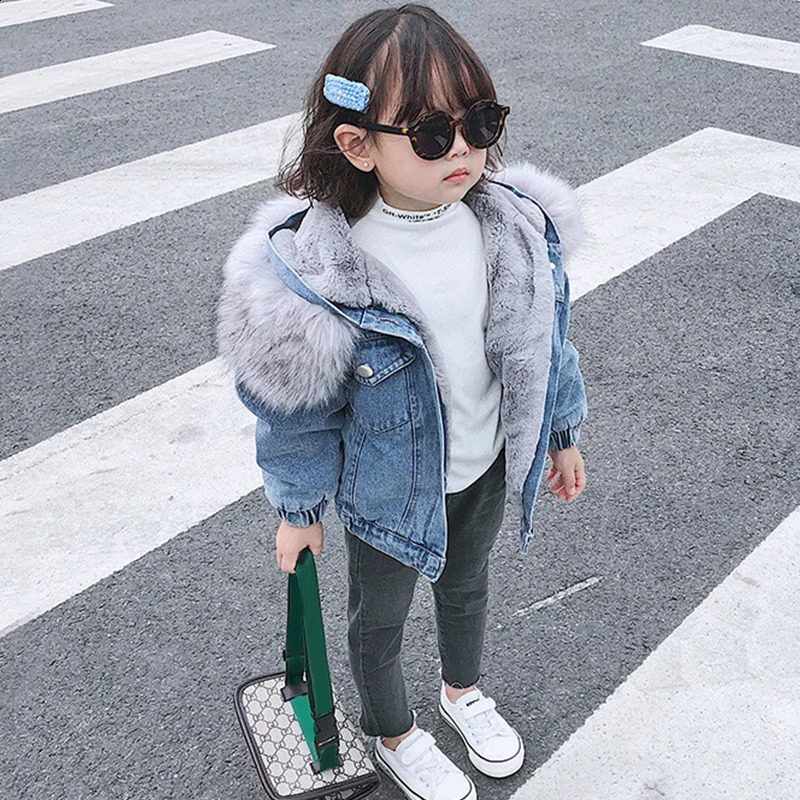 Winter Baby Girl Denim Jacket Plus Fur Warm Toddler Girl Outerwear Plush denim jacket cotton 15 Years Kids Infant Girl Parka 251027