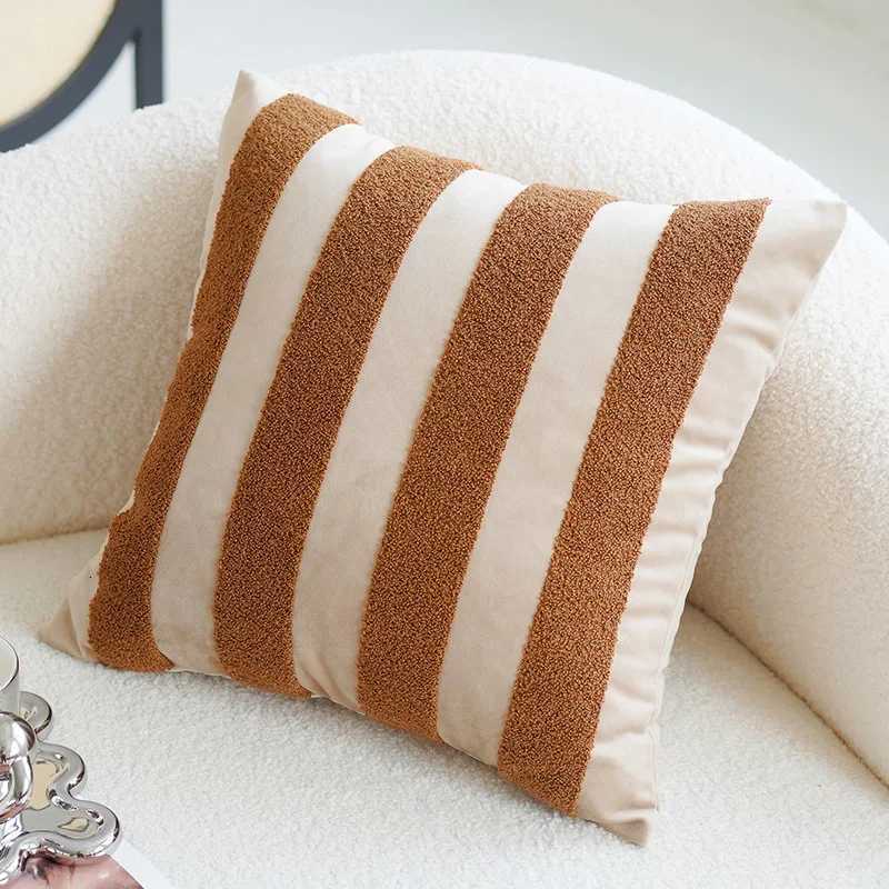Pillow Case 30X5045x45CM Retro Light Luxury Throw Cover Embroidered Velvet Stamping Waist Cushion Cover Home Decorative case C251028