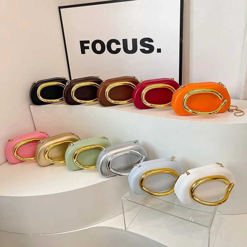 Women PU Leather Trendy Clutch Purses with Chain Metal Decoration Evening Bag Handheld Shoulder Clutch Bag for Evening Dinner H251027