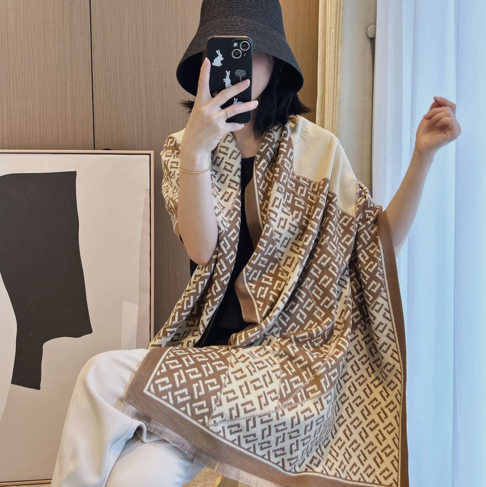 Retro Geometric Pat… - image