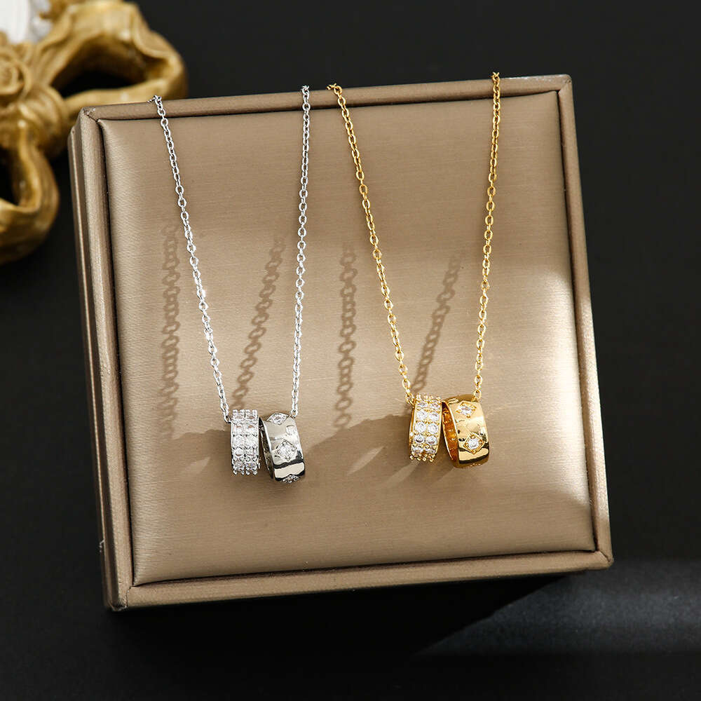 Korean Version Simple Sparkling Dia Carved Round Pendant Titanium Steel Necklace for Women Versatile Personality Ins Style Trend Collarbone Chain