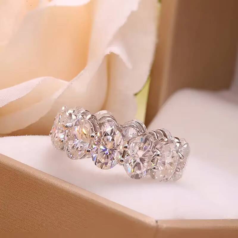 Fashion Diamond Jewelry Oval Cut 14K White Gold Moissanite Eternity Band Rings for Women