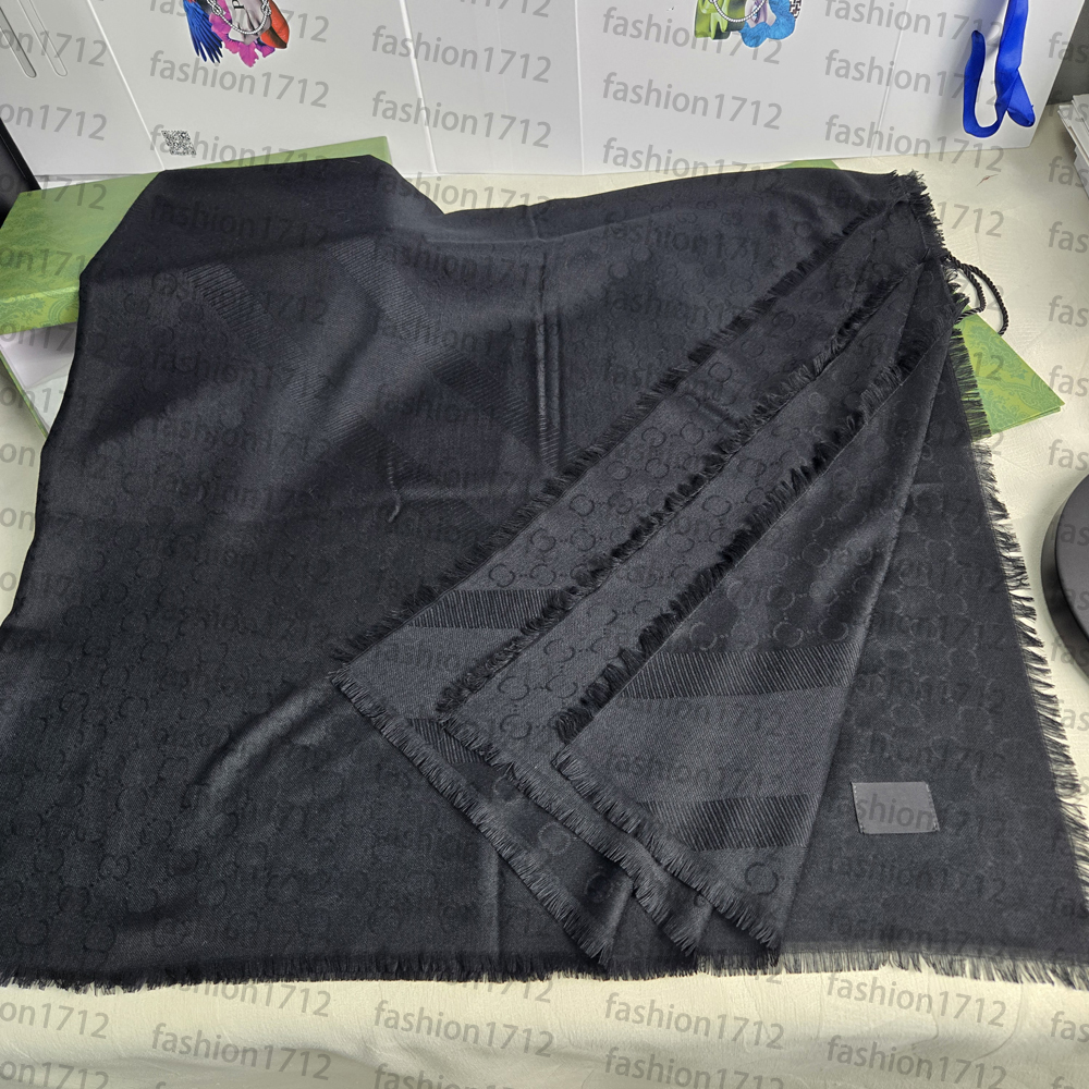 Designer Scarf Shawl Silks In the Spring Summer 2025 collection vibrant silk accessories Headband Multicolor print silk Stole size 140*140cm