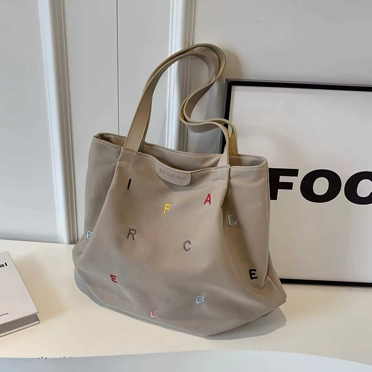 Womens largecapacity canvas handbag fashionable embroidery letter design green shoulder handbagW251028