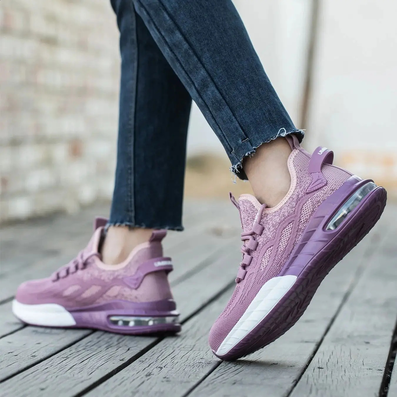 Women Safety Shoes For Work Safety Boots Breathable Steel Toe Puncture Proof Sport Work Sneakers Construction Security Boots 251023