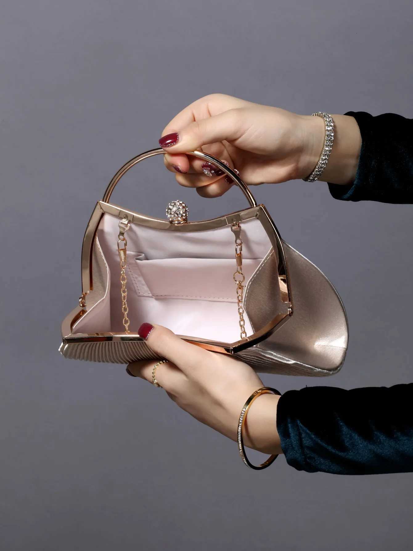 Womens Golden Glitter Pleated Clutch Purse with Rhinestone Ring Bridal Wedding Evening Bag Casual Handbag H251027