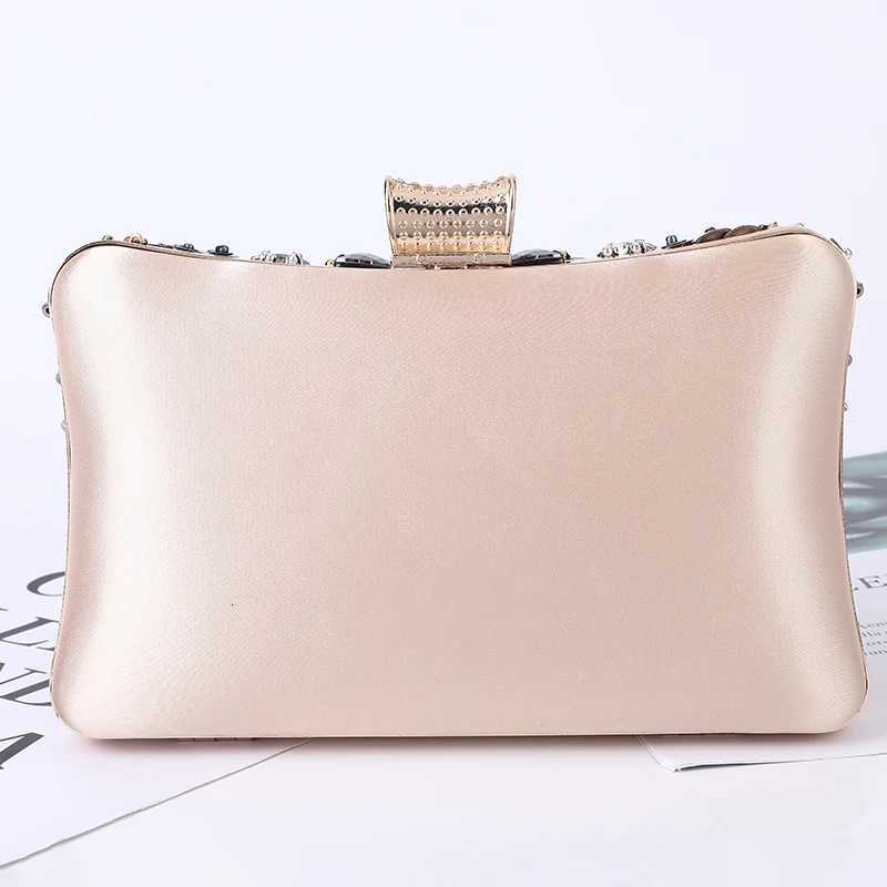 Fashion Handmade Black Beaded Rhinestone Evening Bags Metal Chain Shoulder Bag Embroidery Diamond Clutch Bags for Wedding Party H251027