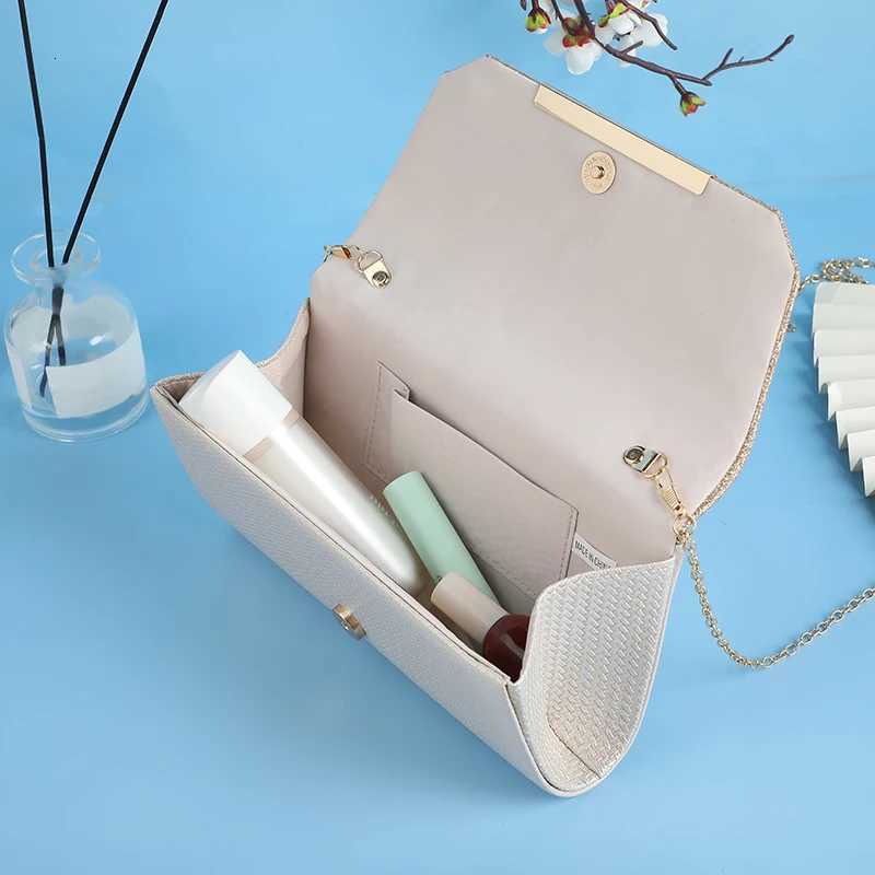 European and American fashion handheld bags dazzling evening bags wedding style handheld bags socialite dress bags metal c H2510271