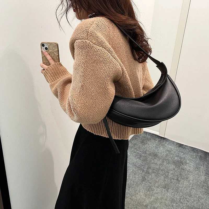Casual Solid Large Capacity Crossbody Bags Interior Compartment 2024 High Quality Bags for Women Zipper Pu Womens HandbagsT251028