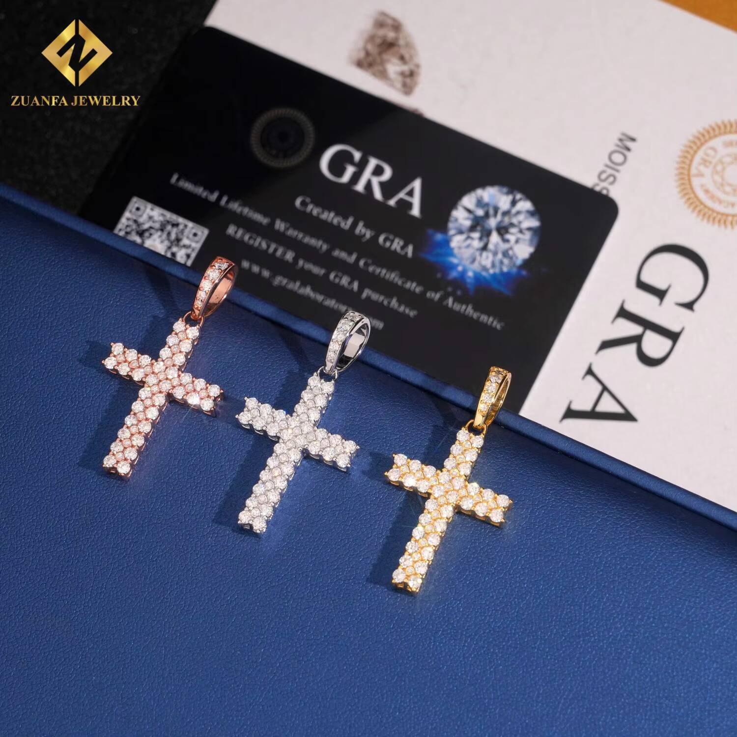 New Products Fashion Ice Out VVS Moissanite Cross Pendant 925 Sterling Silver Pass Diamond Tester Hip Hop Style Jewelry with GRA