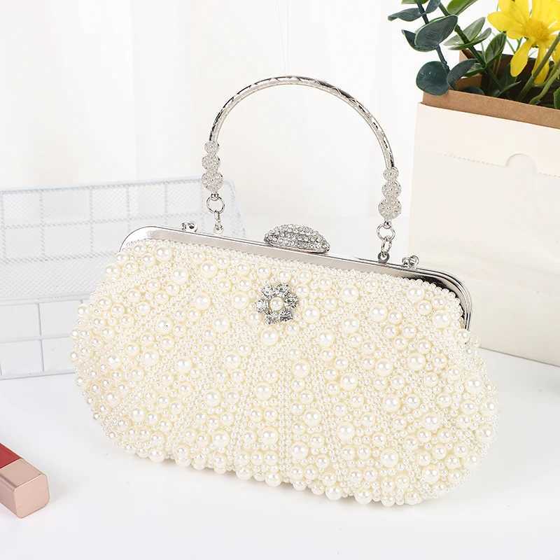 Pearl Handbag for Women Fashion Commuter Party Banquet HandCarrying Ladies Bag Elegant Pearl Dinner Bag H251027