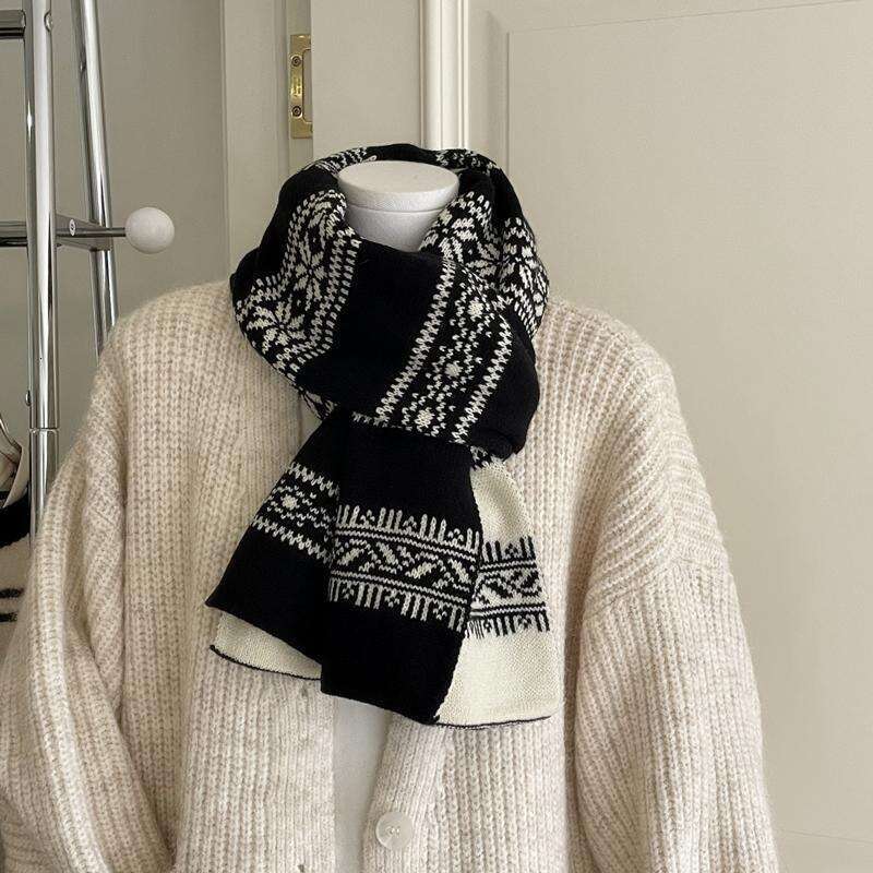 Recommended Personal Use Fair Isle Style Black and White Double-Sided Jacquard Scarf Autumn Winter Warm Neck Warmer for Women